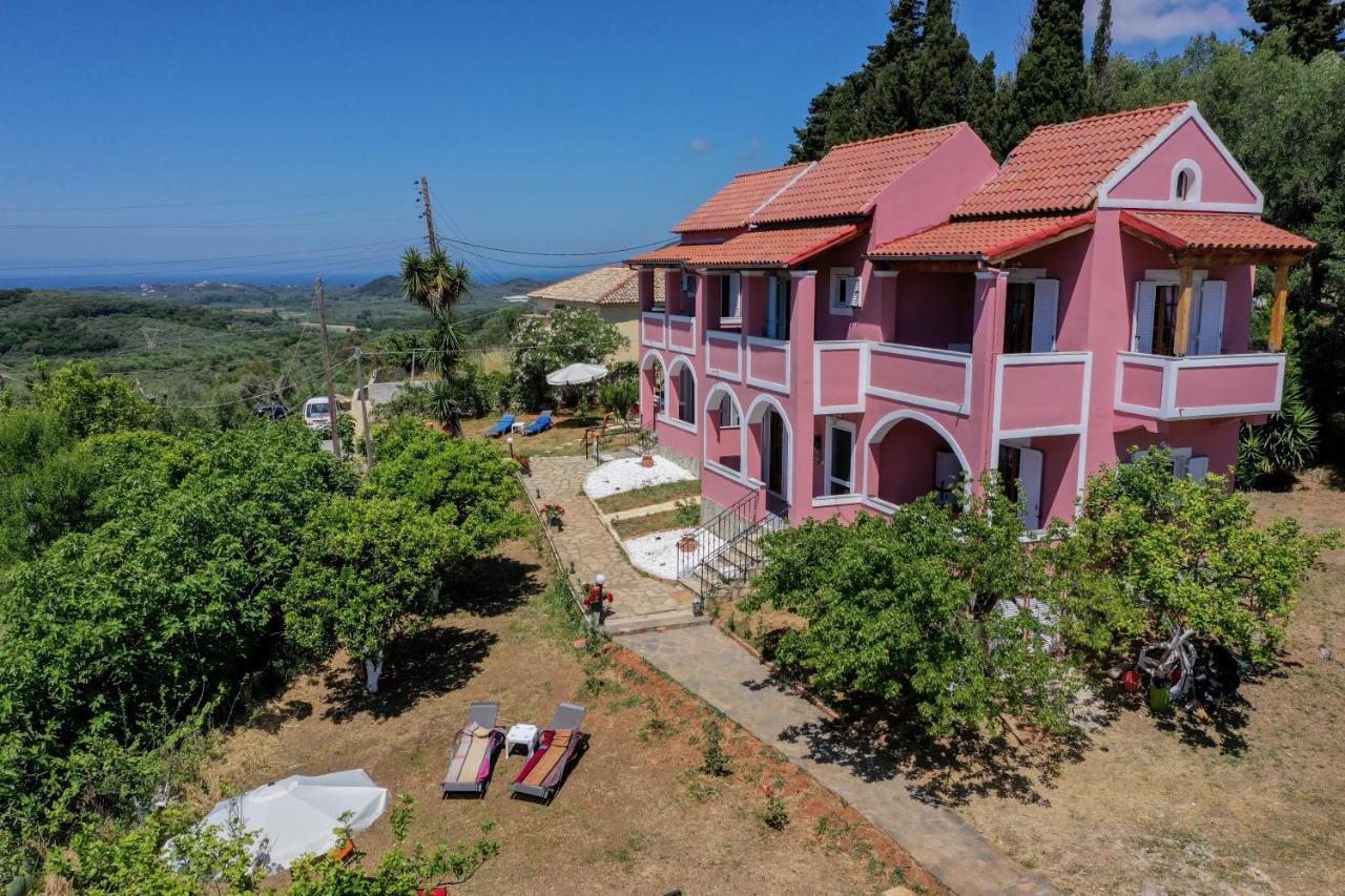 Alice'S & Teo'S Houses Chlomatianá Extérieur photo